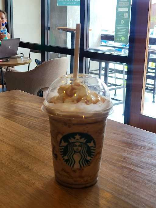 Starbucks Kayu Aya 1