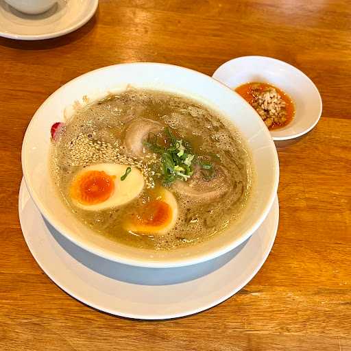 Hakata Ikkousha Ramen 1