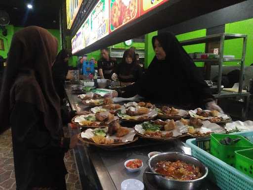 Ayam Penyet Surabaya 7