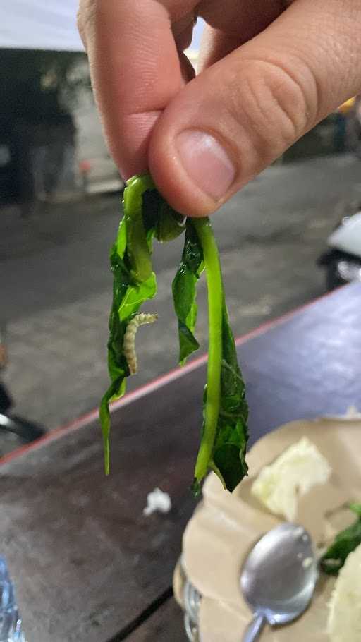 Ayam Tempong Ibu Sri Kuta Legian 9