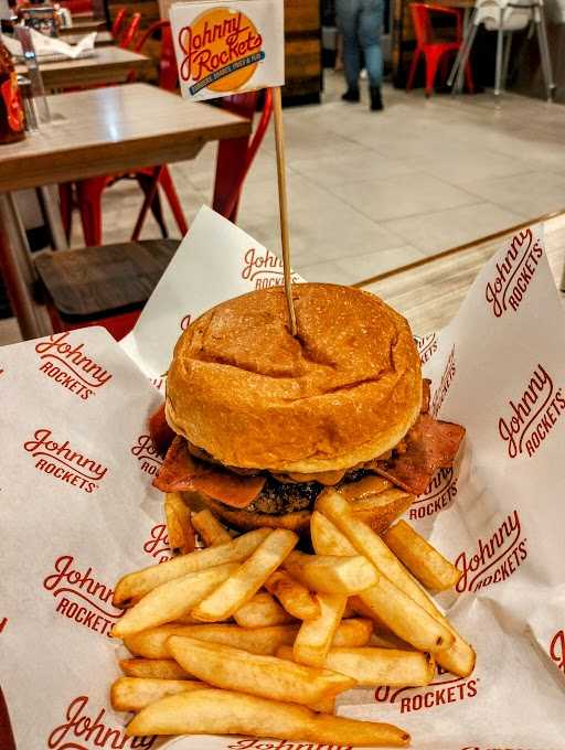 Johnny Rockets - Kuta Bali 8