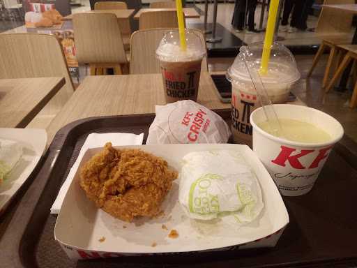 KFC - Kuta Gelael 10