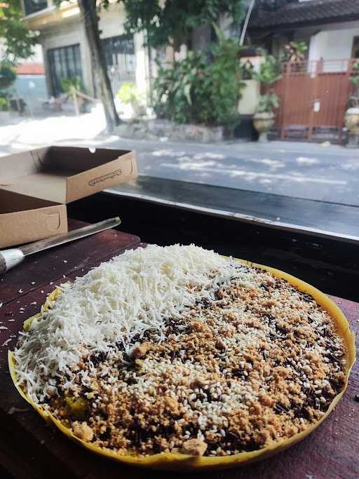 Martabak Kirana, Seminyak 5