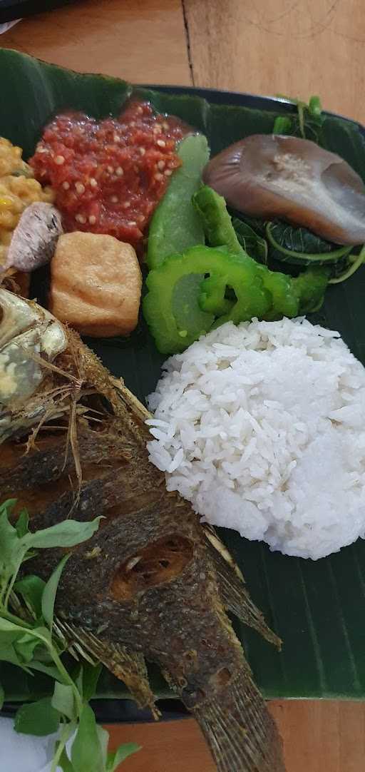 Nasi Tempong Rehana 7