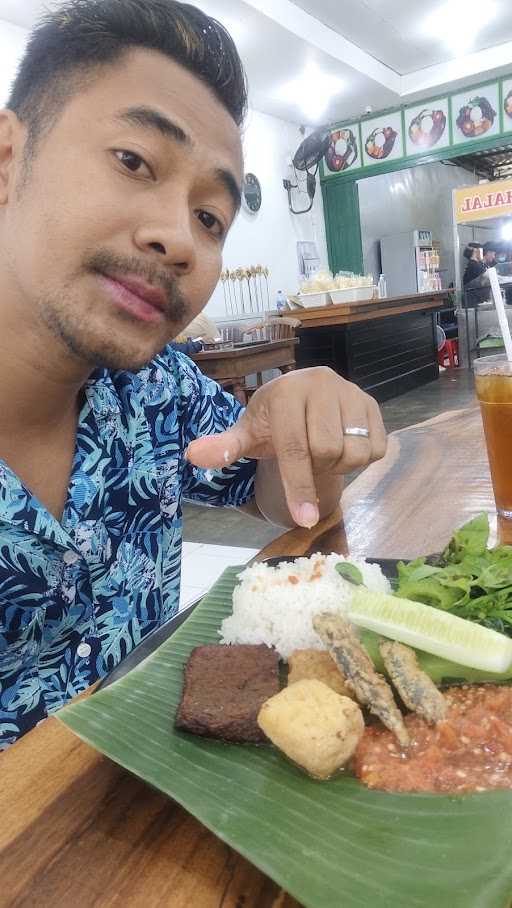 Nasi Tempong Rehana 5