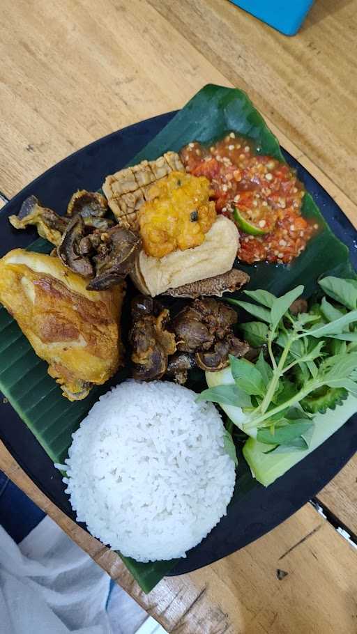 Nasi Tempong Rehana 10