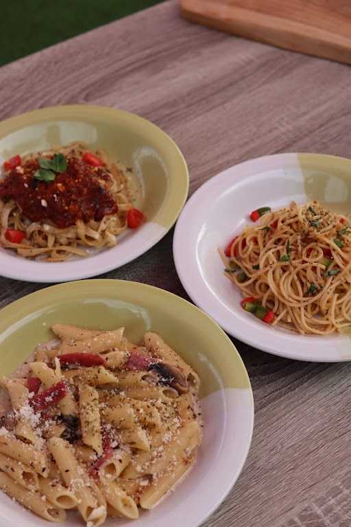 Pasta Rumahan Legian 9