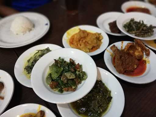 Restoran Padang Sederhana 5