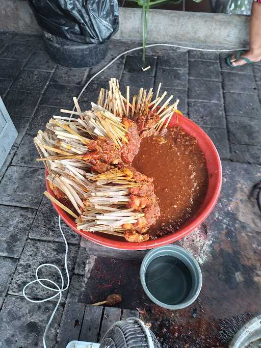 Sate Babi Pedas Bu Warni 4