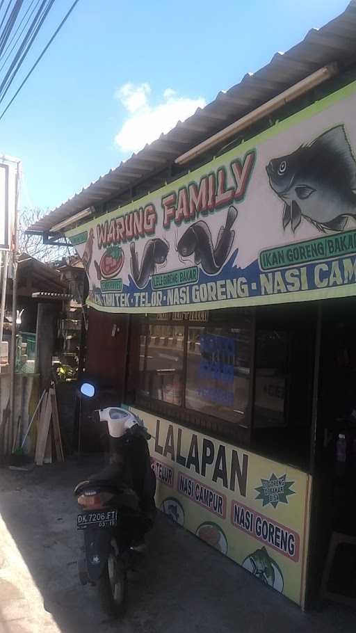 Warung Family 3