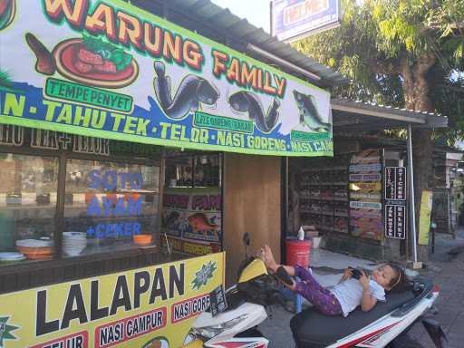 Warung Family 1