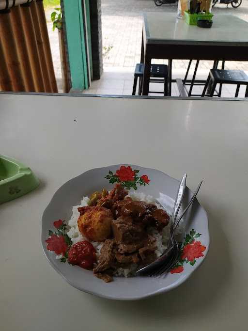 Warung Jawa Muslim Mbok Manis 6