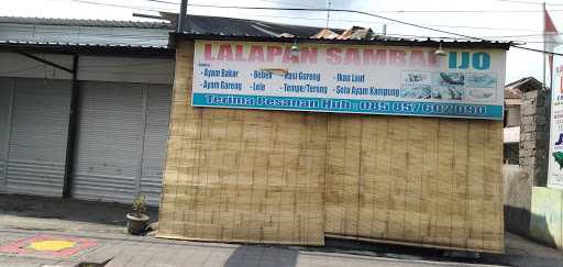 Warung Lalapan Arema Kedonganan 6