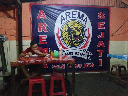 Warung Lalapan Arema Kedonganan 3