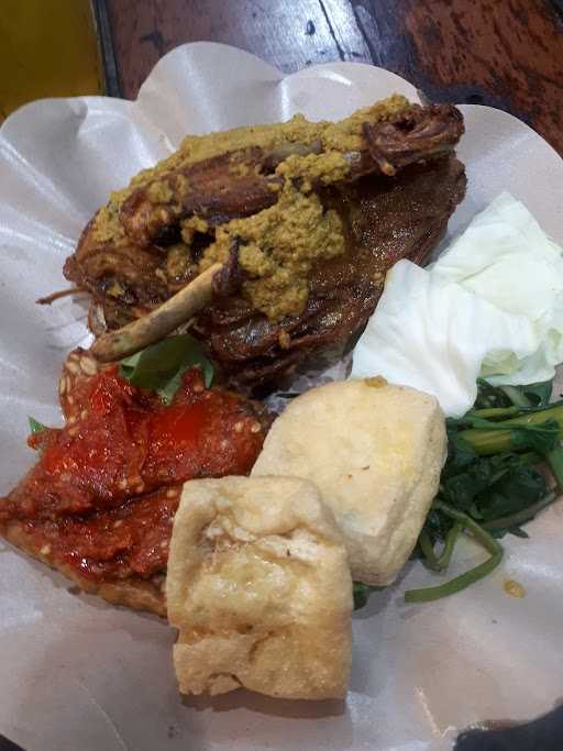 Warung Nasi Bebek Bu Rima 8