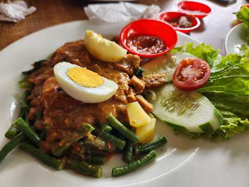 Warung Tujuh 9