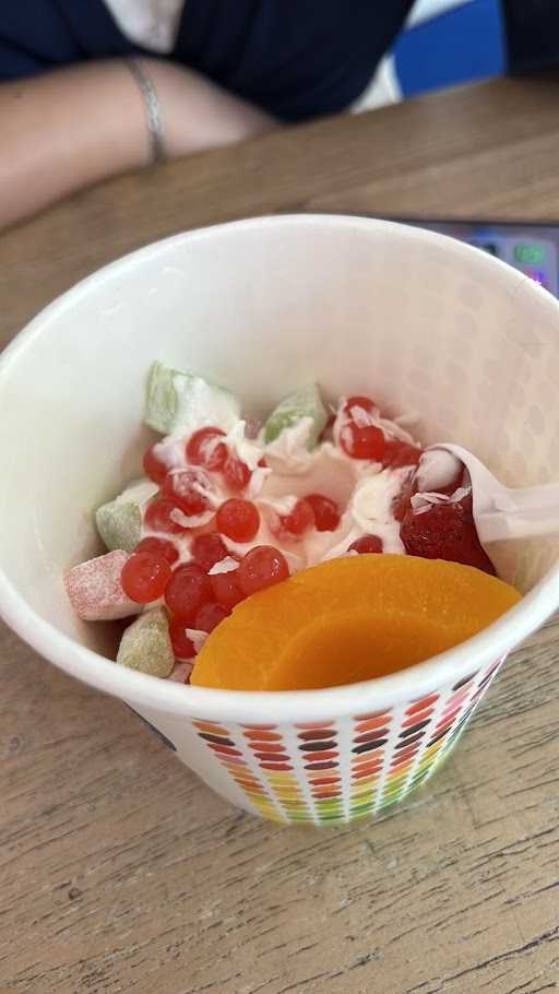 Yogurt Republic Legian 4