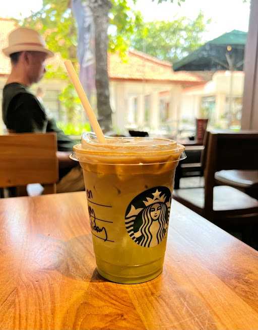 Starbucks - Nusa Dua Bali 7