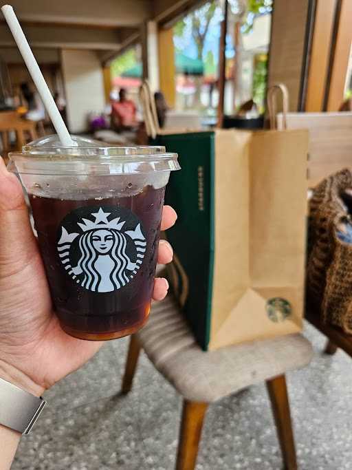 Starbucks - Nusa Dua Bali 8