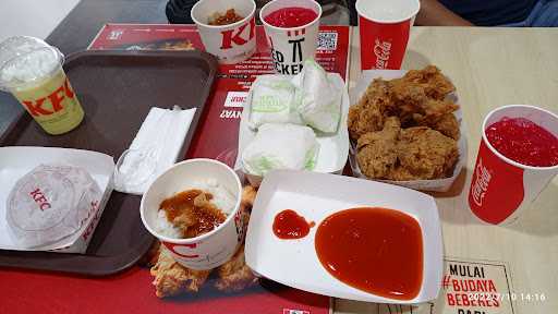 KFC - Tragia Nusa Dua 10