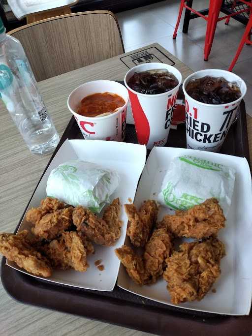 KFC - Nusa Dua Siligita 2