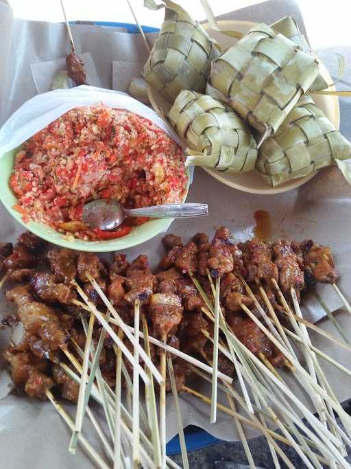 Sate Babi Ibu Kirana 3