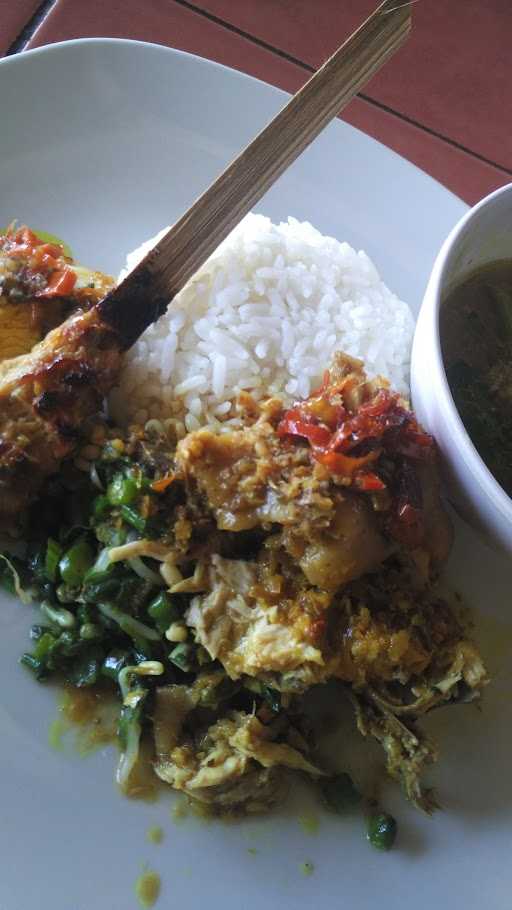 Warung Nasi Ayam Siligita 4