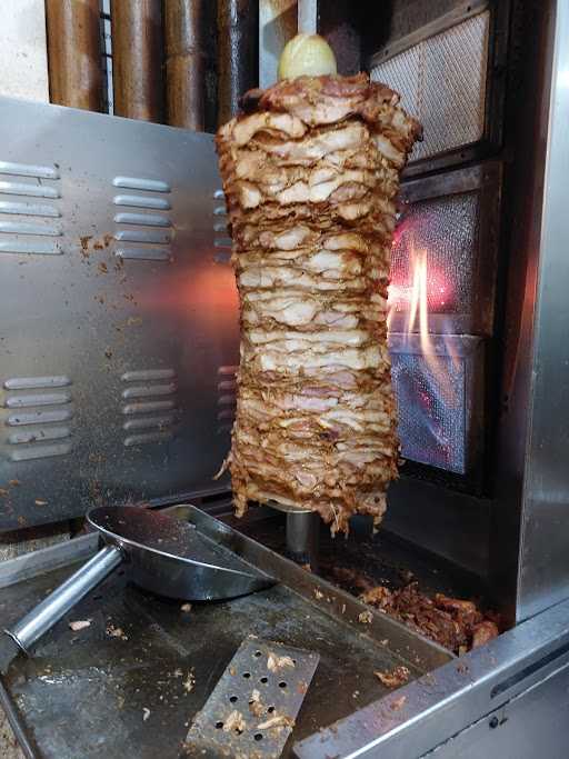 Yaprak Kebab Falafel 5