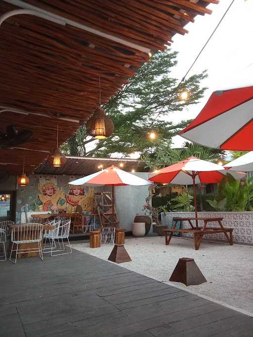 The Sandwich Bar Canggu 7