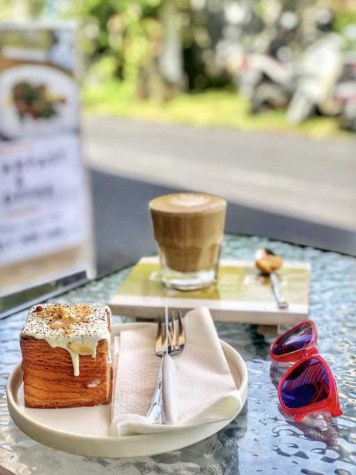 The Layers - Bakery & Eatery Bali 1