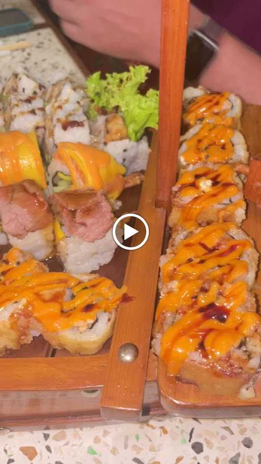 Fuji Sushi Canggu 4