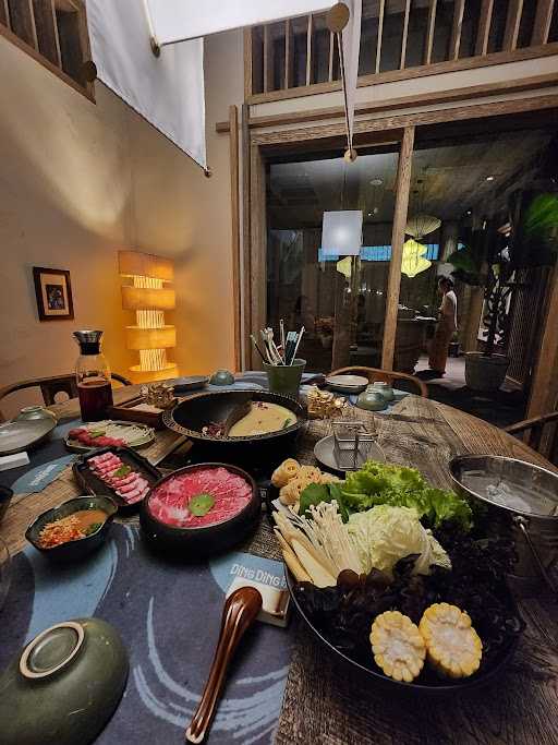 Ding Ding Hot Pot, Canggu 8