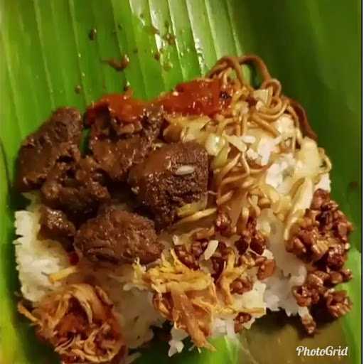 Nasi Jinggo Babi Kecap Bu Manik ( Bu Sret - Sret ) 1