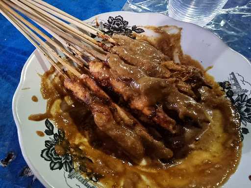 Sate Ayam Dan Gule Madura Pak Udin 3