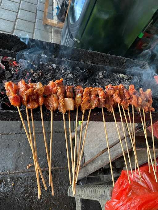 Sate Babi Buk Gede Petitenget 7