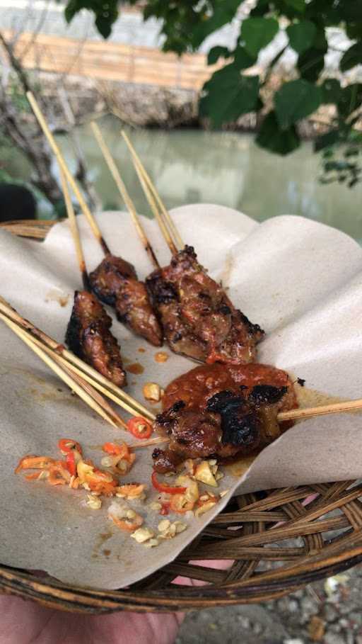 Sate Babi Pak Ketut 8