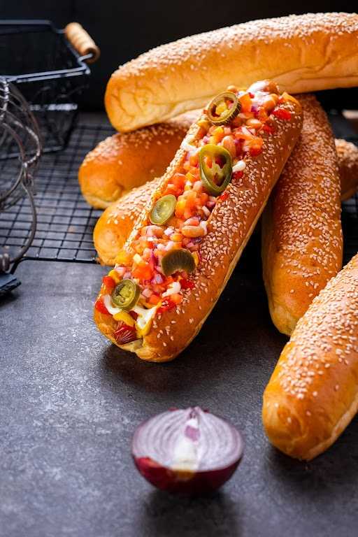 Suka Hotdogs Canggu 8