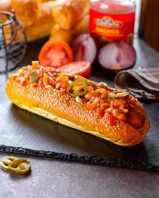 Suka Hotdogs Seminyak 1