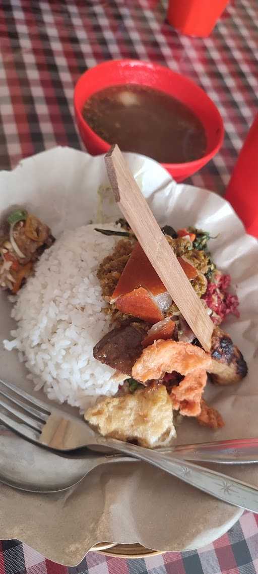 Warung Babi Guling Sarinadi 2