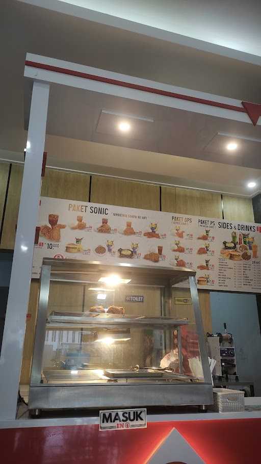 Sonic Chicken Kutasari 8