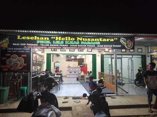 Lesehan Hello Nusantara 4