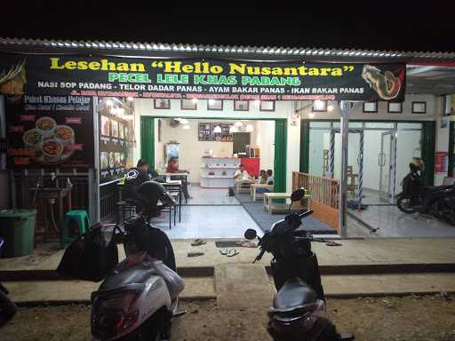 Lesehan Hello Nusantara 2