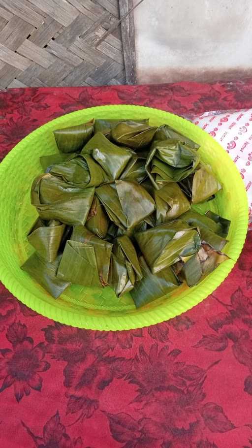 Warung Nasi Uduk Nenek Aim 2