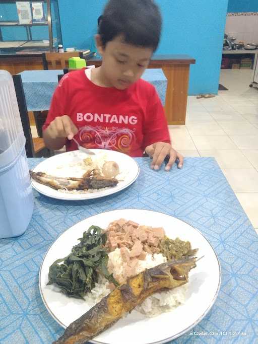 Warung Makan Sastro 1