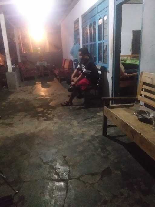 Warung Makan Mbah Repat 9