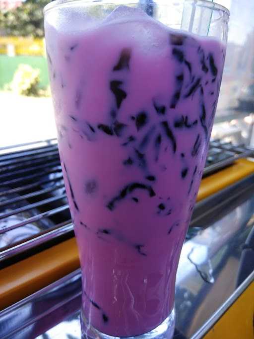 Nyonyah So'Ice 5