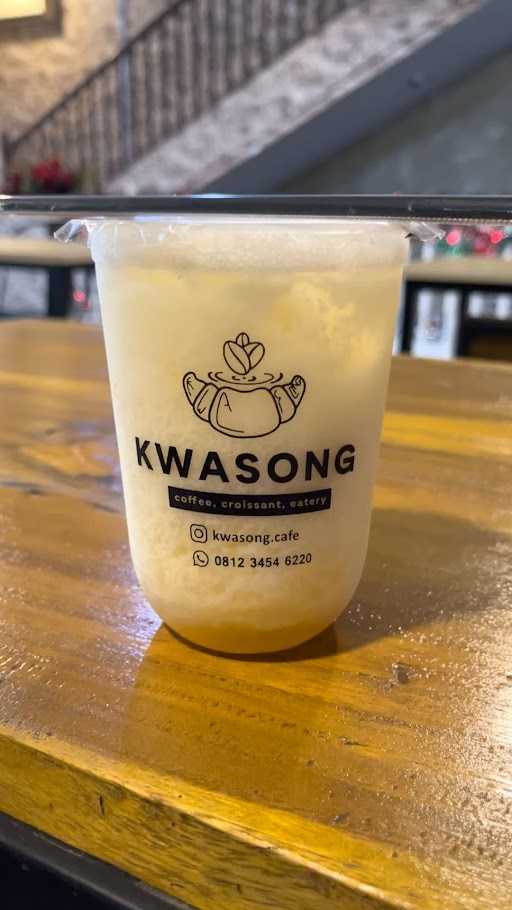 Kwasong Cafe 6