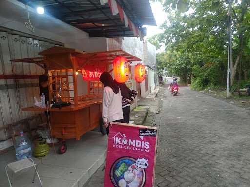 Komdis (Komplek Dimsum) 1