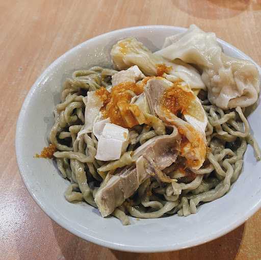 Bakmi Karet Kiem 9