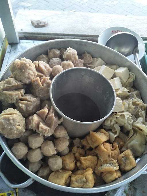 Bakso Dan Mie Ayam Nyaman 4